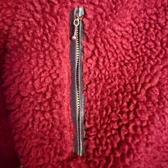 Ivory Ella Burgundy Sherpa Jacket. Size Medium. - Picture 9 of 13